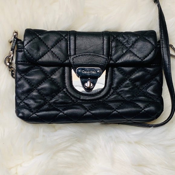 ✨Just Added✨ Calvin Klein Crossbody Bag - Picture 2 of 4
